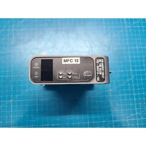 Pièces d'équipement semi-conducteur d'occasion Brooks Instrument IFC-125C IFC-125C N2 100SCCM - Product Image 1