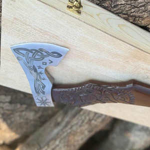 Hacha Vikinga DIY, Estilo Nórdico Hecho a Mano, Hoja de Acero al Carbono y Madera, para Camping, Caza, Aventuras al Aire Libre, Personalizable - Product Image 6