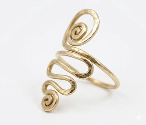 Vintage Gold Swirl <b>Ring</b> Handcrafted Hammered Wire <b>Statement</b> <b>Ring</b> Unique Boho Spiral <b>Ring</b> Gold Plated Brass <b>Ring</b> Gift for Her - Product Image 3