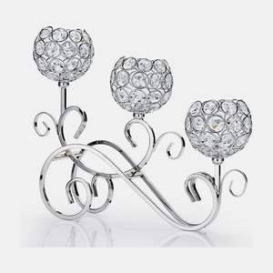 Candelabro de Cristal Clásico Apto para Decoración Tradicional, Eventos Formales y Espacios Interiores Elegantes - Product Image 6