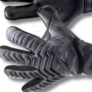 Guantes de Portero Cómodos para Hombre, Agarre Duradero en la Palma, Aptos para Prácticas de Fútbol, Partidos al Aire Libre y Sesiones de Entrenamiento - Product Image 4