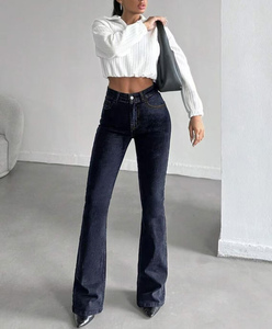 Jean en denim évasé taille haute pour femme, style vintage années 70, coupe ajustée, streetwear - Product Image 3