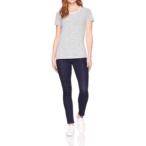 Camisetas OEM para mujer con estructura de tela suave que brinda un ajuste cómodo y un rendimiento duradero y confiable al por mayor. - Product Image 4