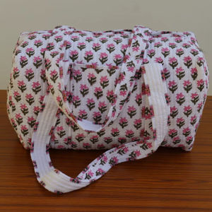 Bolsa de Viaje Acolchada de Algodón Floral Ligera de Alta Calidad 2026, Estampada a Mano al Estilo Indio, para Fin de Semana y Viajes - Product Image 3