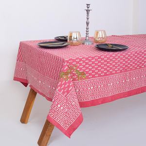Última Colección: Hermosa Manteles Modernos con Estampado Floral Dabu Hecho a Mano, Ecológicos y Duraderos para Mesa de Comedor - Product Image 2