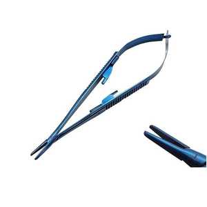 Juego de microinstrumentos Castroviejo: Portaagujas, tijeras y pinzas con revestimiento cerámico para cirugía oftálmica y microcirugía. - Product Image 1