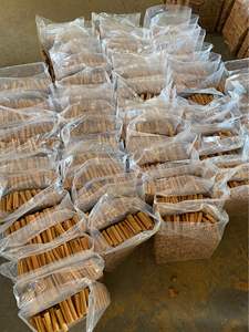 Bâtonnets de cannelle de cassia à coupe ronde, qualité supérieure, 80% 85% 90% de cassia, en rouleau - Product Image 3
