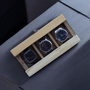 Caja de Madera para Exhibir Relojes y Joyas, Organizador de Relojes de Madera con Diseño Premium por AYAANS - Product Image 3