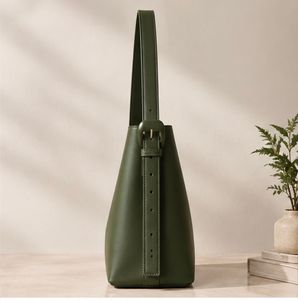 Sac fourre-tout en cuir véritable pour femme, design minimaliste, bandoulière, grande capacité, usage quotidien, couleur verte - Product Image 3