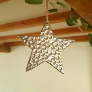 Adorno Navideño de Metal con Forma de Estrella, Decoración Tradicional Artesanal con Campanas - Product Image 5