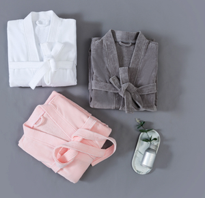 Albornoz Largo Estilo Kimono Nesta Sports, 100% Algodón Puro, Tela de Rizo, para Uso Doméstico, con Logotipo Personalizado - Product Image 3