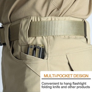 กางเกงคาร์โก้ผู้ชายแบบกลางลำตัว ผ้าโพลีเอสเตอร์/คอตตอน ทอแบบกันลม ระบายอากาศ กันน้ำ น้ำหนักเบา เหมาะสำหรับเดินป่าในฤดูร้อน ติดกระดุม - Product Image 3