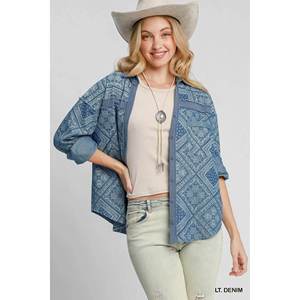 Umgee Veste chemise en jean à imprimé cachemire pour femme - Product Image 4