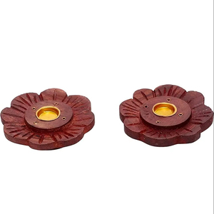 Porte-encens en bois sculpté à la main en forme de fleur, support Dhoopbatti, lot de 2, porte-encens rustique avec détails en laiton - Product Image 1