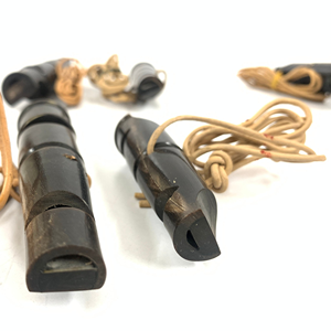 Silbato de cuerno de búfalo de alta calidad para entrenamiento de baloncesto y fútbol en puertos, a precio mayorista desde India - Product Image 4