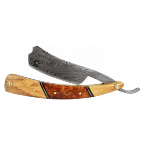 Navaja de afeitar recta de acero de Damasco con mango de madera y detalles de latón, fabricante de navajas de afeitar personalizadas - Product Image 2