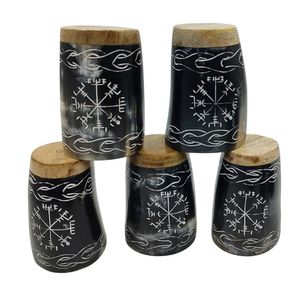 Cuerno Vikingo para Beber, Tallado a Mano, Estilo Medieval, Ideal para Bebidas Frías como Cerveza, Sidra o Hidromiel - Product Image 3