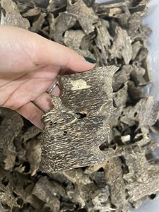 Meilleure Qualité de Copeaux d'Agarwood Oudwood, Super Double Forte Concentration, Parfum Luxueux du Vietnam, Encens OWC, Fragrance Vietnamienne Bakhoor - Product Image 4