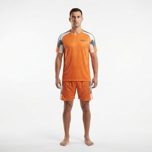 Ensemble d'uniformes de football personnalisés, maillot et pantalon sublimés, vêtements de sport d'entraînement pour les clubs - Product Image 1
