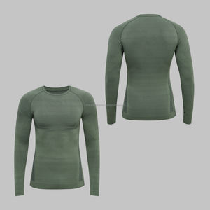 Design personnalisé Chemises de compression à manches longues pour hommes Vêtements unis respirants de meilleure qualité - Product Image 6