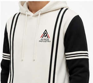 Survêtement pour homme confectionné en matière douce et résistante, avec une coupe confortable pour le sport, l'entraînement, la remise en forme et les tenues décontractées. - Product Image 3