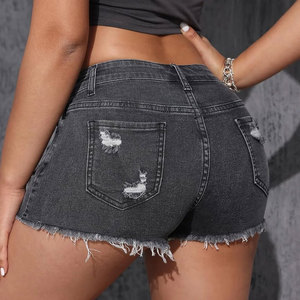Shorts en jean taille haute déchirés avec ourlet effiloché et cinq poches pour femme, style décontracté - Product Image 4
