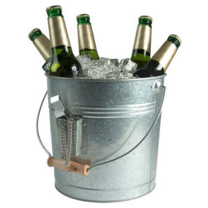 Seau à glace ovale en métal galvanisé avec poignées en bois, idéal pour les mariages et les barbecues, à prix avantageux. - Product Image 6