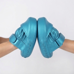 Almohadillas de Boxeo y Kickboxing de Cuero Duradero para Todas las Estaciones, Equipo de Entrenamiento para Boxeo y Lucha - Product Image 2