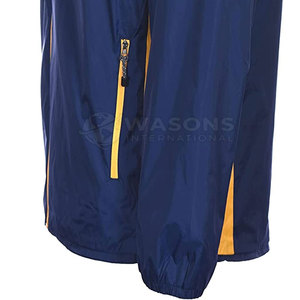 Conçue pour un style de vie actif et les voyages, veste coupe-vent, vêtements de performance pour l'extérieur, tissu léger et respirant - Product Image 3