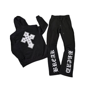 Ensemble de survêtement personnalisé noir vintage Street Wear Joggers évasés grande taille à capuche et pantalon cargo respirant pour l'hiver - Product Image 1