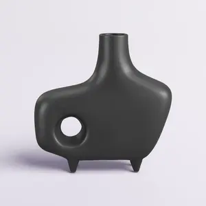 Vase à fleurs d'intérieur artistique haut de gamme, support floral en métal contemporain élégant, vase à fleurs en fer de luxe pour salon - Product Image 4