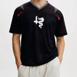 Maillot de football américain personnalisé en mesh pour homme, style streetwear, coupe oversize, avec impression de numéro - Product Image 5