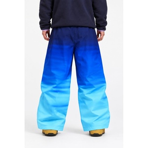 Pantalon de snowboard/ Ski ample bleu dégradé avec effet ombré bleu marine à bleu ciel, coupe large, imperméable et respirant, tissu Rip-Stop - Product Image 2