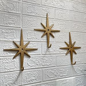 Crochets muraux Golden Star en métal, porte-manteau décoratif résistant à la rouille, à fixer au mur pour salle de bain, style vintage - Product Image 1