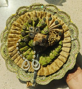 Vestidos Tradicionales de Alta Calidad Laddu Gopal Ji Poshak con Diseño Hecho a Mano, Ropa de Primera Calidad, Tela para Celebraciones - Product Image 4