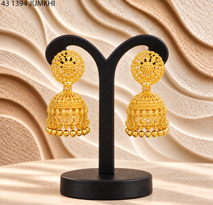 Pendientes Jhumka de Estilo Bohemio Geométrico Chapados en Oro Tradicional Indio Mahavir al por Mayor para Mujer, Ideales para Bodas y Fiestas, Diseño Étnico Colgante - Product Image 3