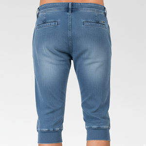 Nouveauté 2025 : Short en jean streetwear baggy avec imprimé en relief, bas à revers, logo brodé personnalisé et effet vieilli, pour homme - Product Image 6