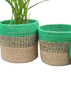 Nouveau panier de rangement tressé en corde de coton fait main avec poignées, décoration intérieure, panier à plantes, fabriqué au Bangladesh pour adultes et fêtes - Product Image 1