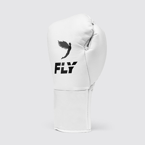 Guantes de Boxeo Profesionales Blancos RTS Personalizables, de Cuero Vacuno, Espuma de Alta Densidad, Ligeros, con Cierre Ajustable de Velcro en la Muñeca - Product Image 5
