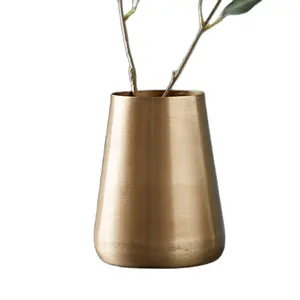 Escritorio forma redonda flor contenedor Oficina interior suculento esmalte metal dorado maceta de alta calidad - Product Image 1