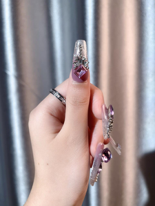 Uñas Postizas de Lujo para el Día de la Reina, Estilo Novia para Boda, con Pegamento, Forma Cuadrada, Inspiradas en Reinas y Princesas - Product Image 2