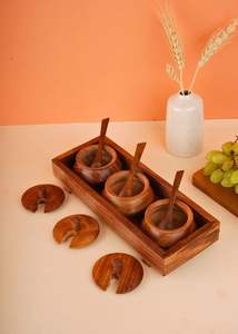 ถาดเสิร์ฟไม้ทำมือสวยงาม เป็นมิตรกับสิ่งแวดล้อม ดีไซน์คลาสสิก เหมาะสำหรับห้องครัวและห้องนั่งเล่น ใช้สำหรับรับประทานอาหาร ตกแต่งบ้าน - Product Image 4