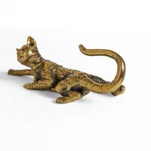 Gancho de pared metálico con forma de gato, acabado dorado, colgador decorativo ideal para llaves, bolsos, toallas y decoración moderna del hogar, de la India. - Product Image 6