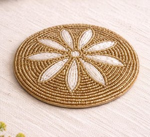 Posavasos de Vidrio con Cuentas Decorativas de Inspiración Vintage, Duraderos, de Bambú, Modernos, para Decoración del Hogar - Product Image 1