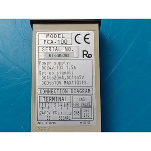 IDEC LF1A-D1-2SHY8 ชุดไฟส่องสว่าง LED สำหรับอุตสาหกรรม ใช้ได้ทันที อะไหล่อุปกรณ์เซมิคอนดักเตอร์รุ่นเก่า - Product Image 1