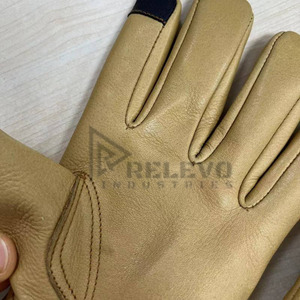 Gants en cuir de vache d'hiver confortables et chauds, personnalisables avec logo et taille sur mesure, de haute qualité - Product Image 2