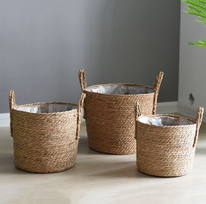 Pots de rangement au sol 24L en jonc de mer sculpté à la main, style rétro, fabriqués au Vietnam, avec poignées, tressés à la main, écologiques et durables - Product Image 3