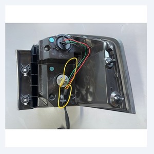 Piezas de repuesto usadas compatibles con GM Chevrolet Captiva, conjunto de luz trasera izquierda (LH) 96626968, piezas de repuesto coreanas. - Product Image 2