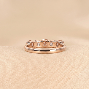Bague en diamant rose et blanc cultivé en laboratoire |   Bague en or 10 carats avec diamant rond pour femme |   Bijoux en diamant alternés |   Cadeau de mariage élégant - Product Image 5