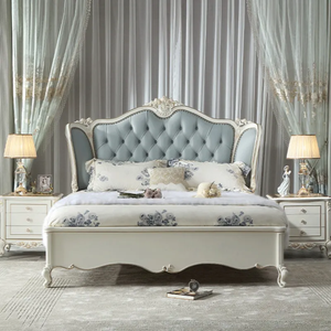 Ensemble de chambre à coucher King Size de luxe français bleu classique, capitonné, en acajou massif, meubles élégants et anciens pour villa et hôtel - Product Image 1